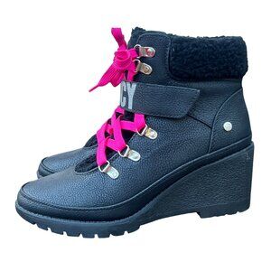Juicy Couture Womens Black Wedge Boots w/ Pink Laces Size 10